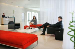 U Star Hotels
